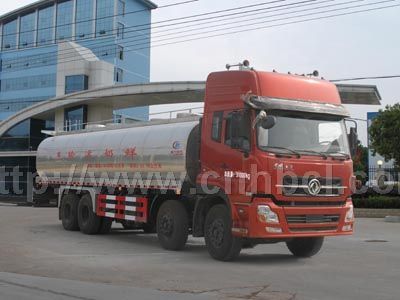 國(guó)四東風(fēng)天龍前四后八鮮奶運(yùn)輸車
