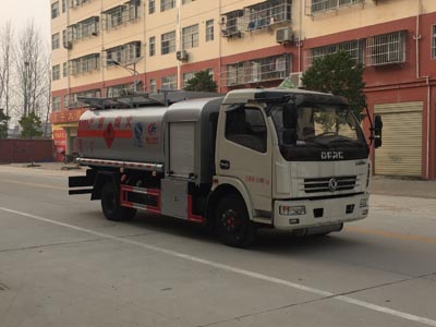國五東風多利卡8.5方飛機加油車